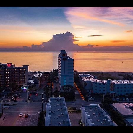 Across The Ocean Few Steps To Beach Contemporary Three Bedroom Townhouse 폼파노 비치 외부 사진