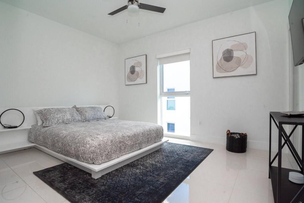 Across The Ocean Few Steps To Beach Contemporary Three Bedroom Townhouse 폼파노 비치 외부 사진