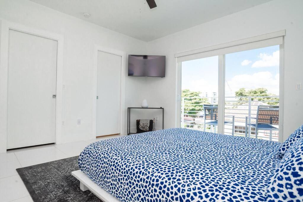 Across The Ocean Few Steps To Beach Contemporary Three Bedroom Townhouse 폼파노 비치 외부 사진