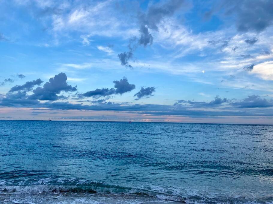 Across The Ocean Few Steps To Beach Contemporary Three Bedroom Townhouse 폼파노 비치 외부 사진