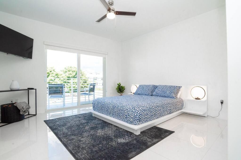 Across The Ocean Few Steps To Beach Contemporary Three Bedroom Townhouse 폼파노 비치 외부 사진